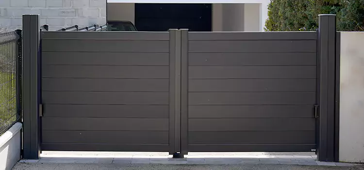 Common Residential Gate Issues We Resolve in Bloomington, IL