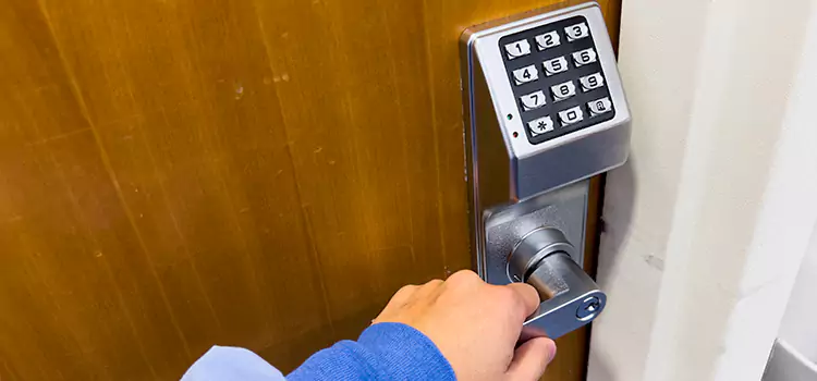 Why Choose Us for Your Keypad Lock Needs in Bloomington, IL?